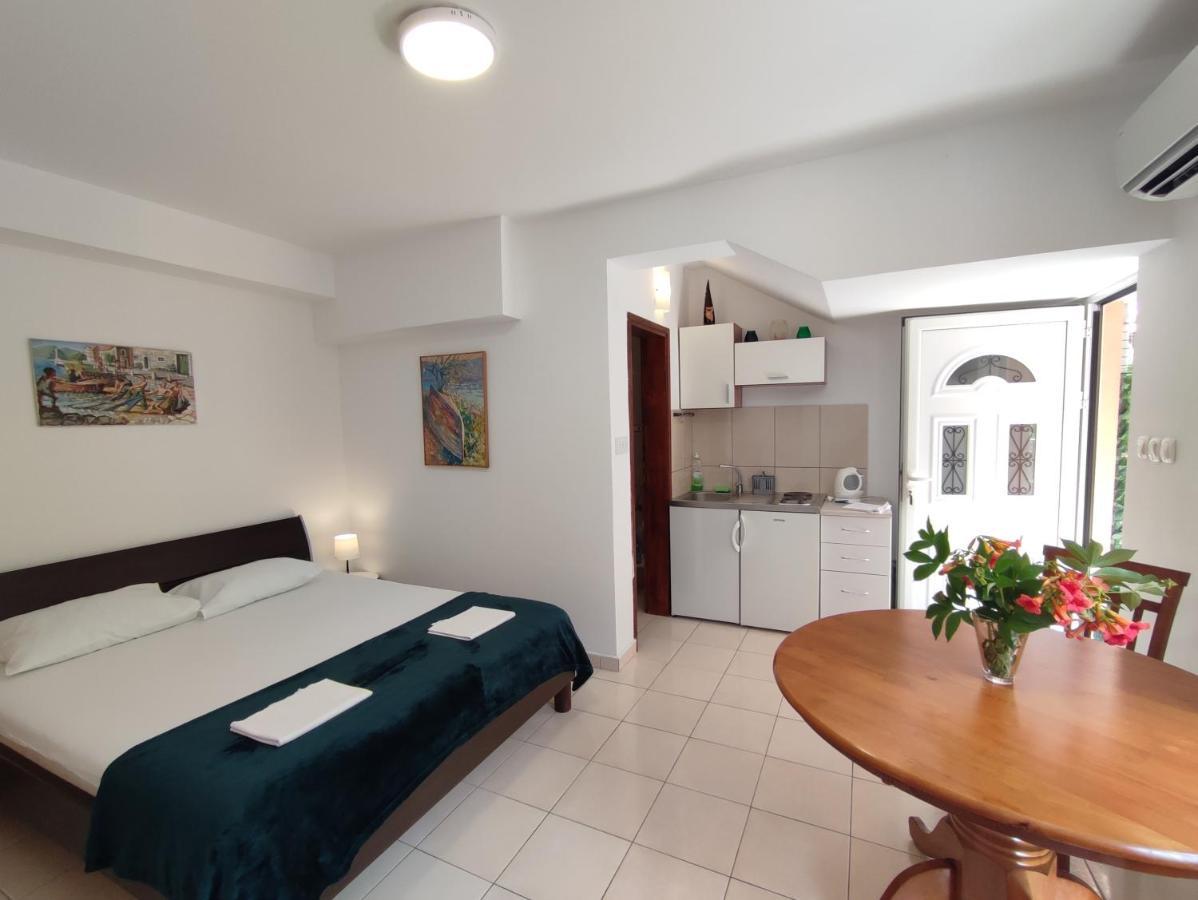 Studio Apartman Radimir Kotor Exterior foto